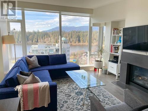 904 1925 Alberni Street, Vancouver, BC - Indoor Photo Showing Living Room With Fireplace