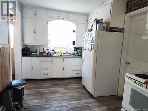 967 Mountain Road, Moncton, NB - Indoor Photo Showing Kitchen