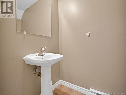 189 Penrose St, Moncton, NB - Indoor Photo Showing Bathroom