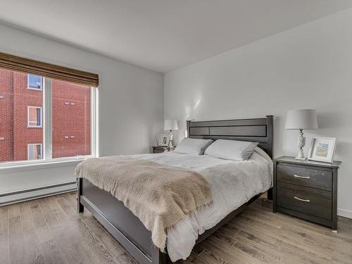 Chambre Ã  coucher principale - 204-880 Rue Laudance, Québec (Sainte-Foy/Sillery/Cap-Rouge), QC - Indoor Photo Showing Bedroom