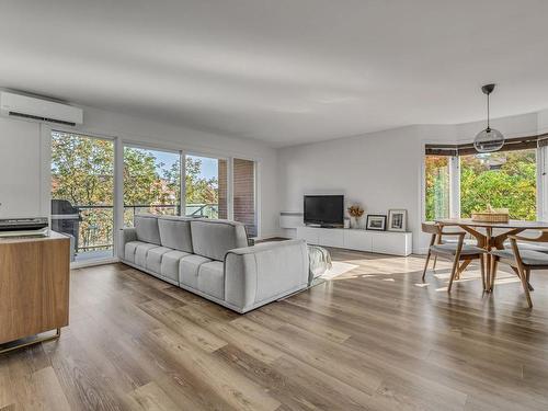 Vue d'ensemble - 204-880 Rue Laudance, Québec (Sainte-Foy/Sillery/Cap-Rouge), QC - Indoor Photo Showing Living Room