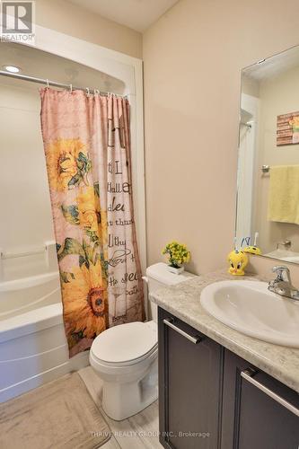 72 Carolina Crescent, St. Thomas, ON - Indoor Photo Showing Bathroom