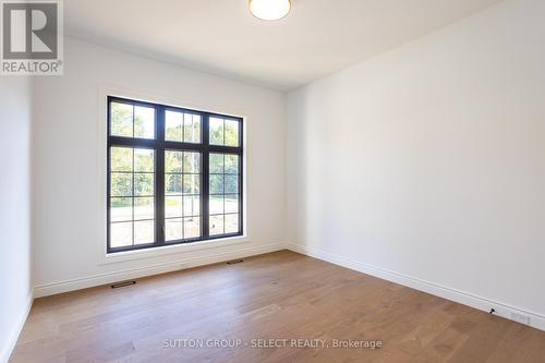 22679 Troops Road, Strathroy-Caradoc (Mount Brydges), ON - Indoor Photo Showing Other Room