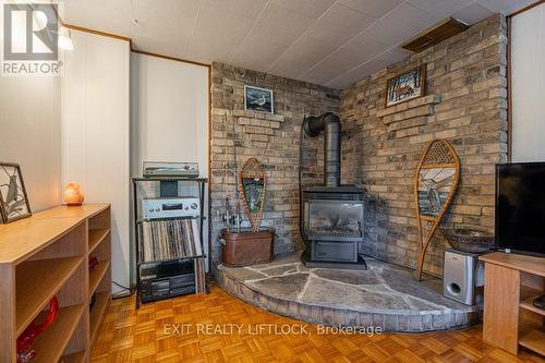 783 Fife'S Bay Marina Lane, Smith-Ennismore-Lakefield, ON - Indoor With Fireplace