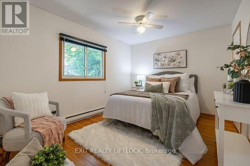 783 Fife'S Bay Marina Lane, Smith-Ennismore-Lakefield, ON - Indoor Photo Showing Bedroom