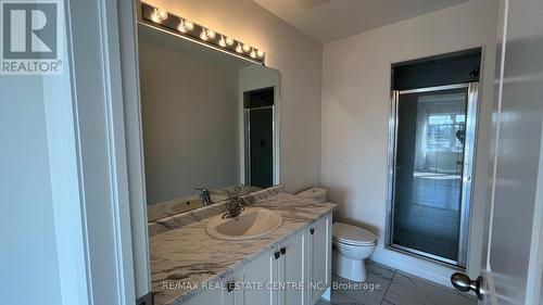 556 Red Elm Road, Shelburne, ON - Indoor Photo Showing Bathroom