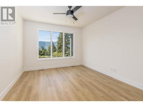 111 20 Street Se, Salmon Arm, BC - Indoor Photo Showing Other Room