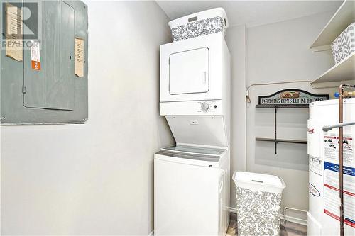 6537 Bilberry Drive Unit#B, Ottawa, ON - Indoor Photo Showing Laundry Room