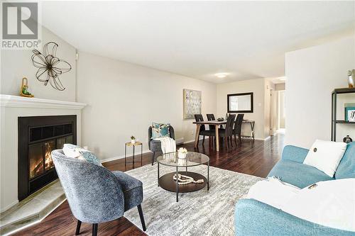 6537 Bilberry Drive Unit#B, Ottawa, ON - Indoor Photo Showing Living Room With Fireplace