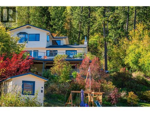 350 Johnstone  Road, Nelson, BC - Outdoor