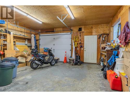 350 Johnstone  Road, Nelson, BC - Indoor Photo Showing Garage