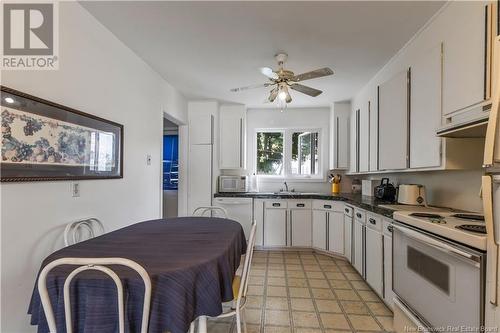 54 Vine, Moncton, NB - Indoor Photo Showing Kitchen