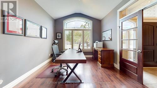 1545 Mulberry Street, London, ON - Indoor Photo Showing Office