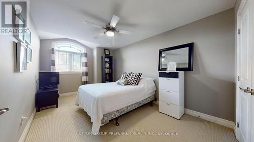 1545 Mulberry Street, London, ON - Indoor Photo Showing Bedroom