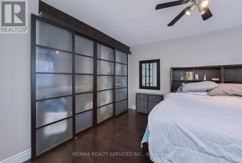 8 Mount Pleasant Drive, Brampton, ON - Indoor Photo Showing Bedroom