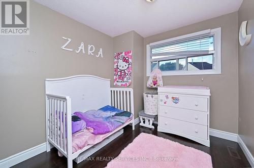 8 Mount Pleasant Drive, Brampton, ON - Indoor Photo Showing Bedroom