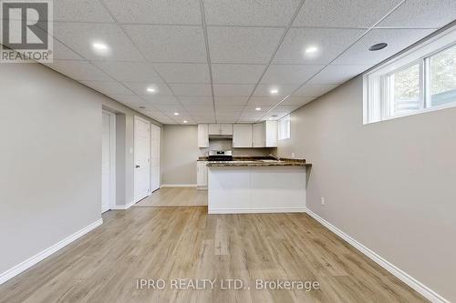 127 Moffatt Street E, St. Catharines, ON - Indoor