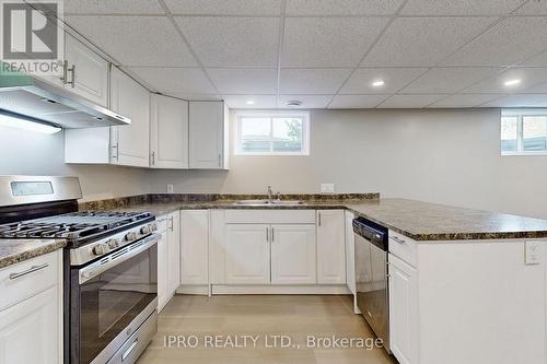 127 Moffatt Street E, St. Catharines, ON - Indoor Photo Showing Kitchen With Double Sink