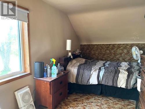 8 Dupuis Road, Markstay-Warren, ON - Indoor Photo Showing Bedroom