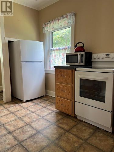 30 North Street, Corner Brook, NL - Indoor Photo Showing Kitchen