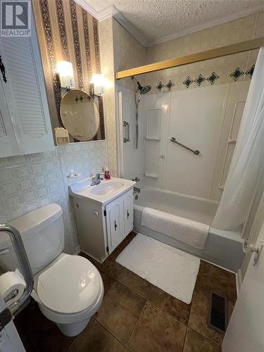 30 North Street, Corner Brook, NL - Indoor Photo Showing Bathroom