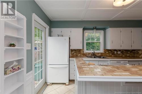 188 Pleasant Street, Moncton, NB - Indoor Photo Showing Kitchen With Double Sink