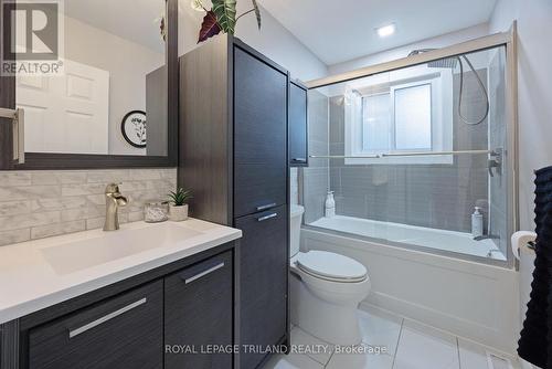 45 Masefield Crescent, London, ON - Indoor Photo Showing Bathroom