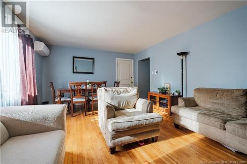 257-259 West, Moncton, NB - Indoor Photo Showing Living Room