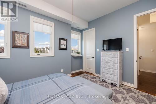 1 - 345 Lakebreeze Drive, Clarington (Newcastle), ON - Indoor Photo Showing Bedroom