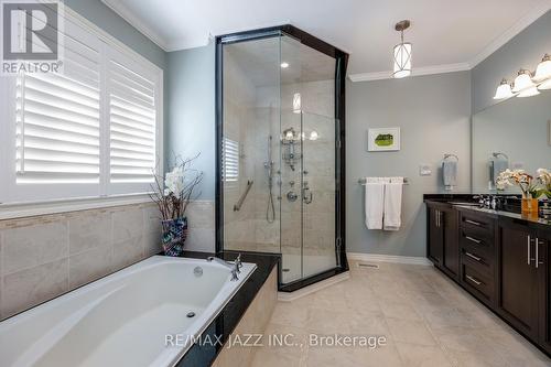 1 - 345 Lakebreeze Drive, Clarington (Newcastle), ON - Indoor Photo Showing Bathroom