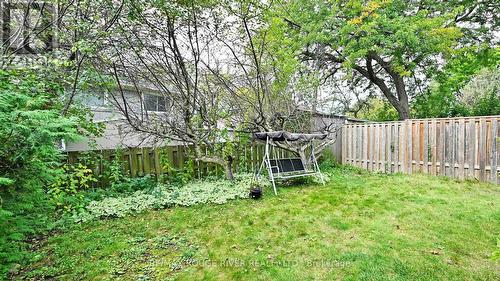 112 Billington Crescent, Toronto, ON - Outdoor