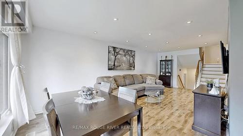 112 Billington Crescent, Toronto, ON - Indoor Photo Showing Other Room