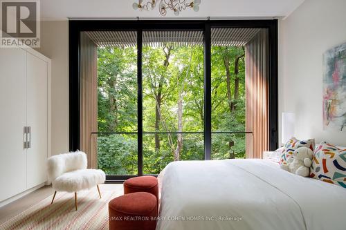 7 Waxwing Place, Toronto, ON - Indoor Photo Showing Bedroom