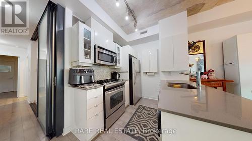 203 - 127 Queen Street E, Toronto, ON - Indoor Photo Showing Kitchen With Stainless Steel Kitchen