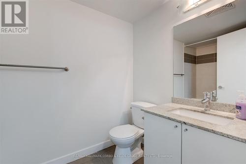 1209 - 18 Harbour Street, Toronto, ON - Indoor Photo Showing Bathroom