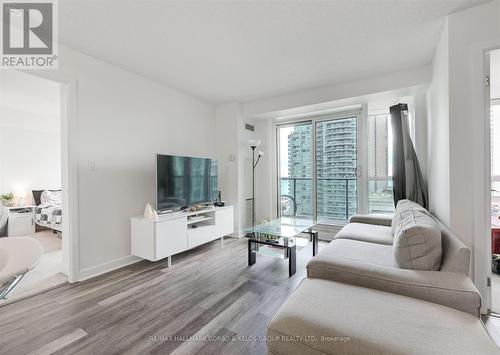 1209 - 18 Harbour Street, Toronto, ON - Indoor Photo Showing Living Room