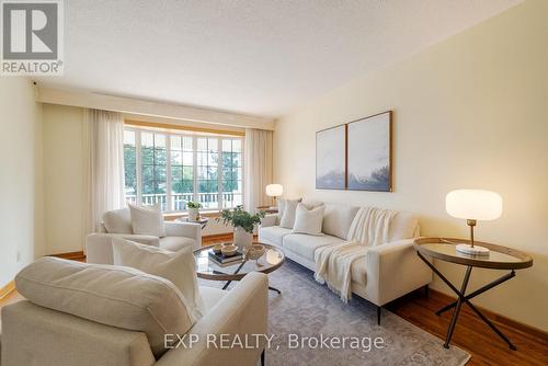 20 Pebble Beach Drive, Cobourg, ON - Indoor Photo Showing Living Room