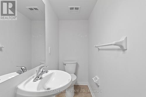 1019 - 18 Laidlaw Street, Toronto, ON - Indoor Photo Showing Bathroom