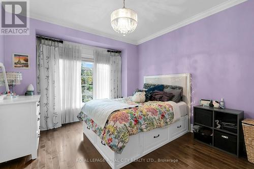 7 Fox Run Drive, Puslinch, ON - Indoor Photo Showing Bedroom