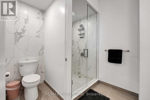 4201 - 357 King Street W, Toronto, ON - Indoor Photo Showing Bathroom