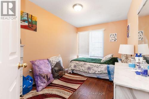 16 - 1995 Pinegrove Avenue, Pickering, ON - Indoor Photo Showing Bedroom