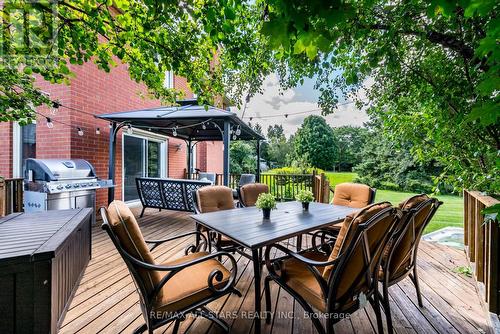 8 Campbell Drive, Uxbridge, ON - Outdoor With Deck Patio Veranda