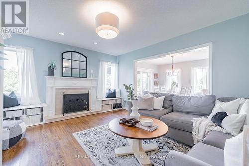 8 Campbell Drive, Uxbridge, ON - Indoor Photo Showing Living Room With Fireplace