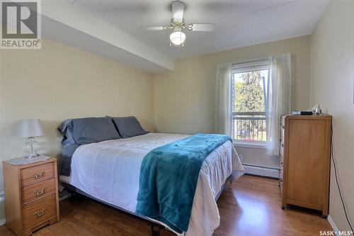 201 1 26Th Street E, Prince Albert, SK - Indoor Photo Showing Bedroom