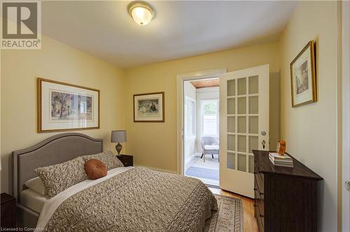 89 Stirling Avenue N, Kitchener, ON - Indoor Photo Showing Bedroom