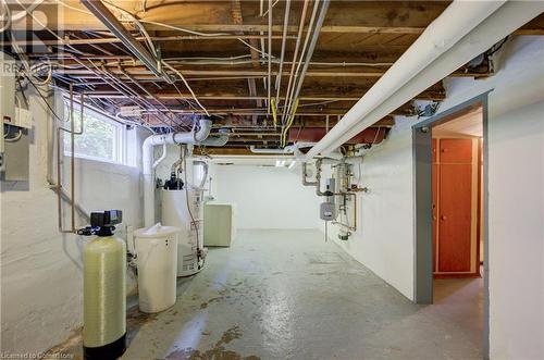 89 Stirling Avenue N, Kitchener, ON - Indoor Photo Showing Basement