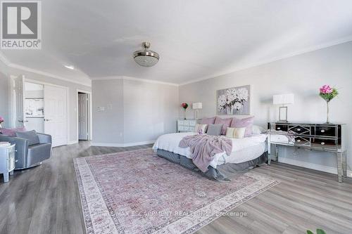 35 Lido Drive, Hamilton, ON - Indoor Photo Showing Bedroom