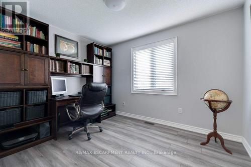 35 Lido Drive, Hamilton, ON - Indoor Photo Showing Office