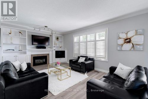 35 Lido Drive, Hamilton, ON - Indoor Photo Showing Living Room With Fireplace