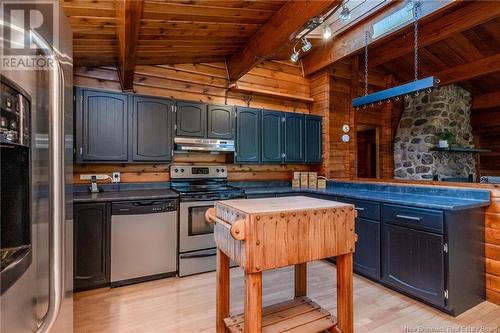 1783 Route 112, Salisbury, NB - Indoor Photo Showing Kitchen